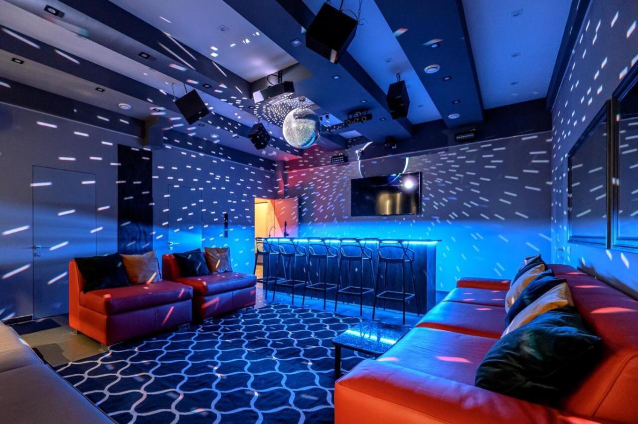 Party Luxury 3Br Sea View Apartment In Arcadia Oldenburg Bagian luar foto