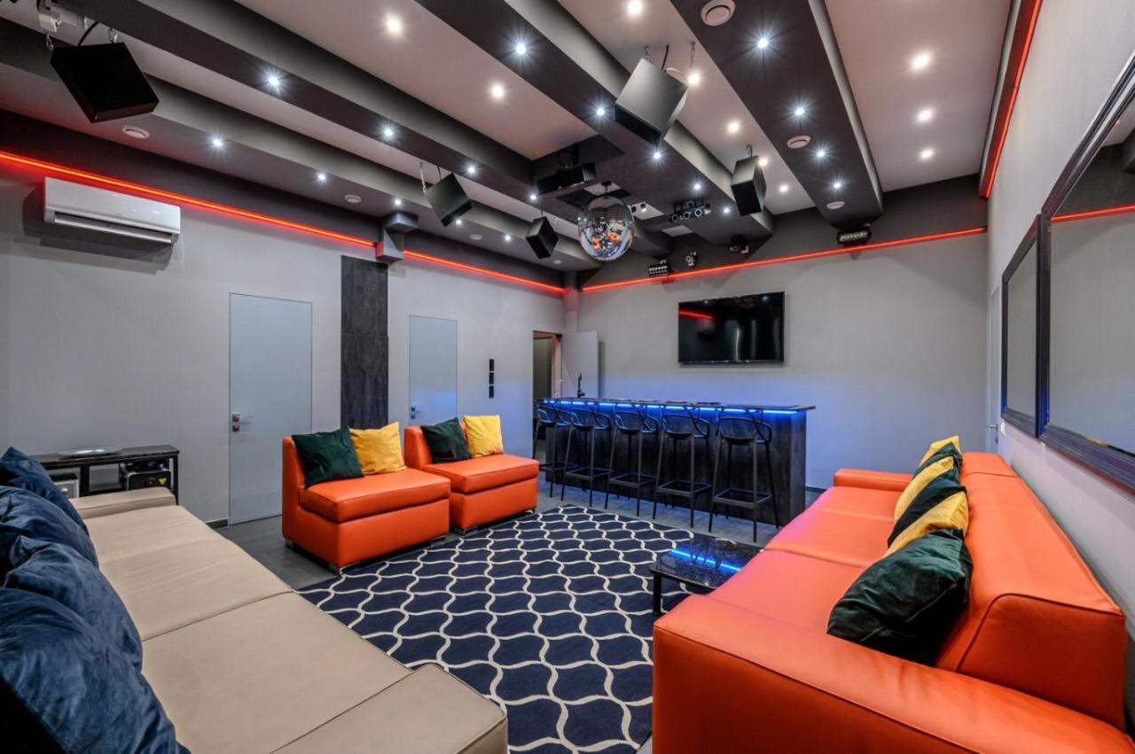Party Luxury 3Br Sea View Apartment In Arcadia Oldenburg Bagian luar foto
